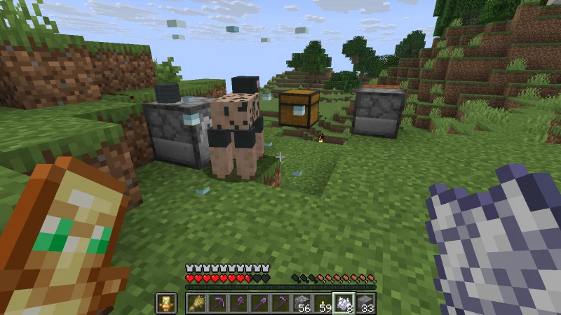 A gray sheep inside the one-block cell beside the collection chest A gray sheep inside the one-block cell beside the collection chest